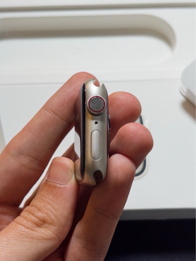 Apple Watch 8 41mm (Celular)