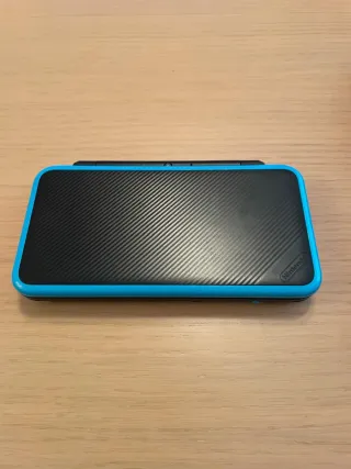 New Nintendo 2DS XL + 100 juegos