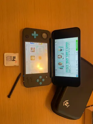 New Nintendo 2DS XL + 100 juegos