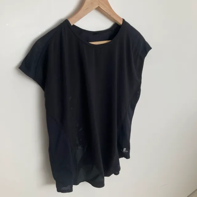 Camiseta deportiva Domyos negra