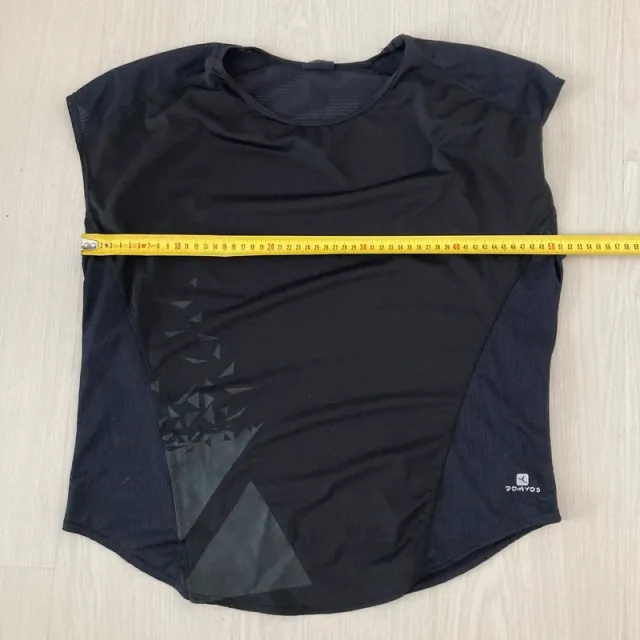 Camiseta deportiva Domyos negra