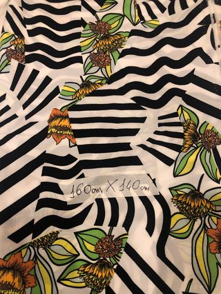 Tessuto stoffa fantasia floreale e righe polireste