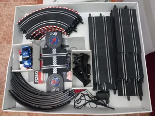 Scalextric Compact Loopinator