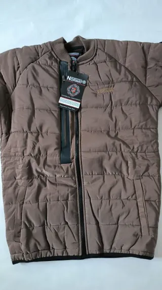 ♨️ Chaqueta Geographical Norway Talla M Marrón