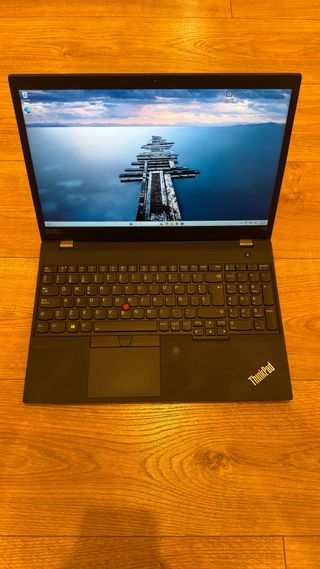 Lenovo ThinkPad T15 Portátil Negro