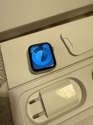 Apple Watch 4 Celular Gris/Plata