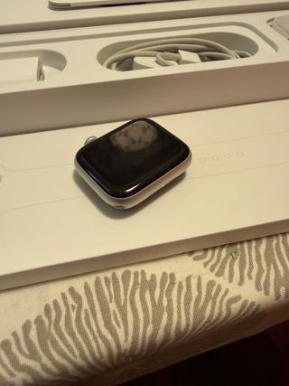 Apple Watch 4 Celular Gris/Plata