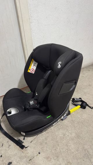 Silla de coche negra