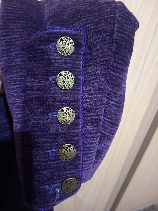 Corpiño fallera chenilla morado