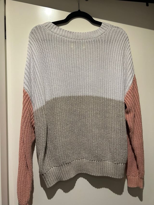 Jersey Hollister cuello pico multicolor