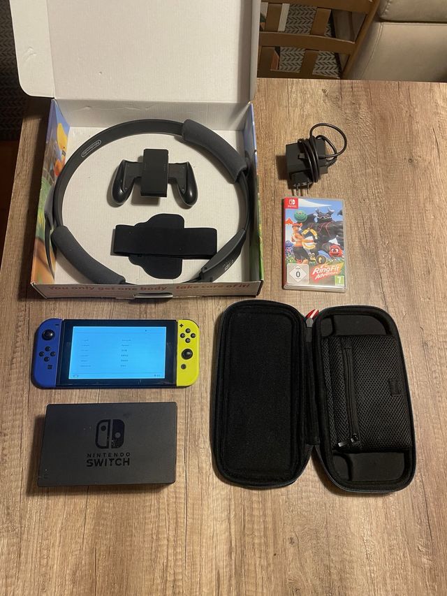 Nintendo Switch + Ring Fit Adventure