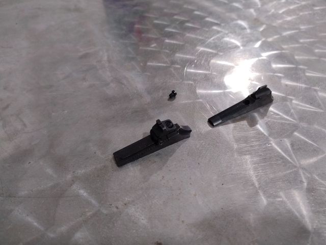 Alza y mira Remington Seven