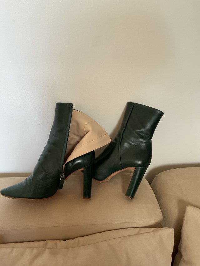 Botines de piel verde
