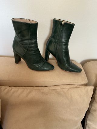 Botines de piel verde