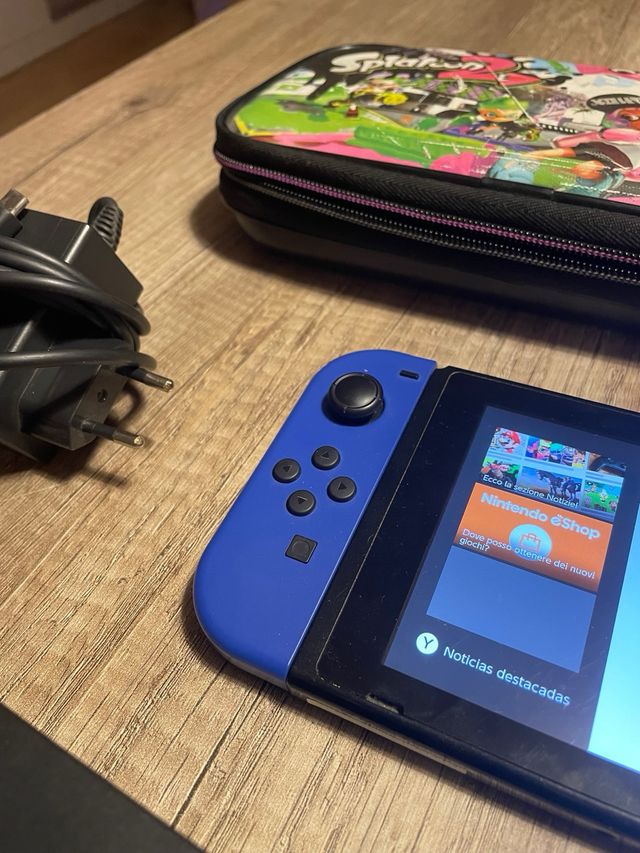 Nintendo Switch Azul/Amarelo + Acessórios