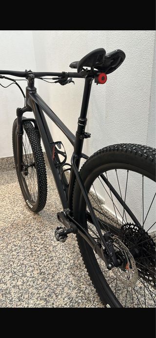 Bicicleta Scott Scale 900 comp 2025