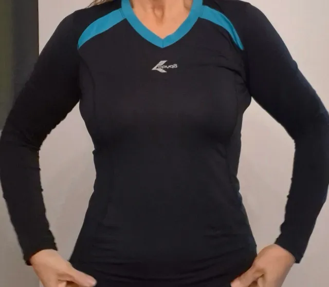 Camiseta Spyro Negra y Turquesa Manga Larga