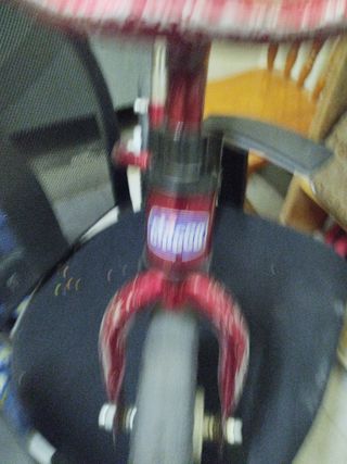 Bicicleta niño sin pedales roja