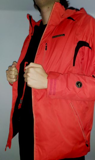 Chaqueta de esquí Rossignol. Color rojo - año 2010