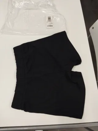 Mallas cortas rítmica Boadilla sin estrenar T 10