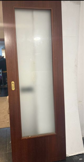 Puerta madera 72.5x210cm con cristal