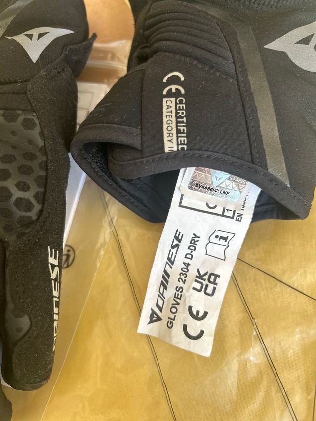 Guantes Dainese 2304 D-Dry Talla XS