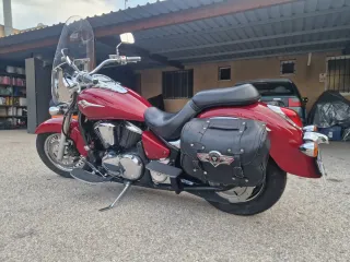 Kawasaki VN900 Custom