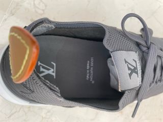 Louis Vuitton Runner Tatic Trainers Grises