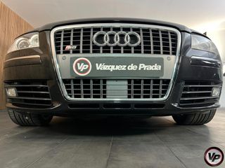 Audi S8 2009
