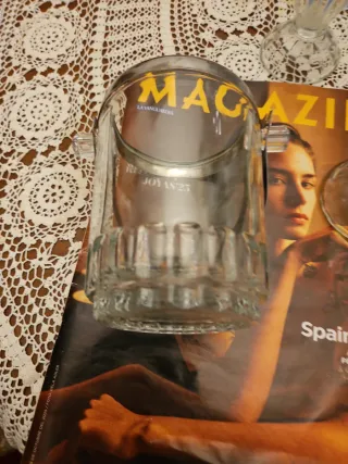 Cubitera de cristal y metal