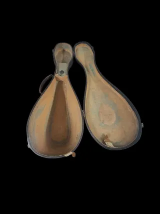 Mandolino modello Calace 1936
Japan