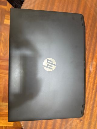 HP Pavilion Gaming Laptop 15-ec