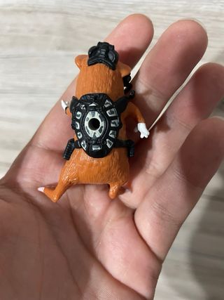 Darwin G-force Superspie in missione