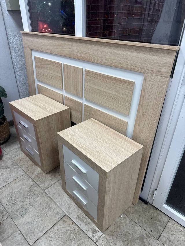 Comodini con 3 cassetti. Testiera abbinata!