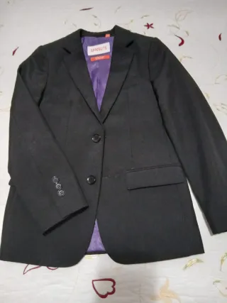 Traje niño 9-11 años chaqueta y pantalón y camisa.