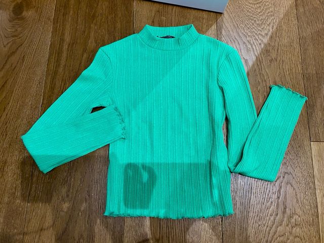 Camiseta verde fosforito manga larga