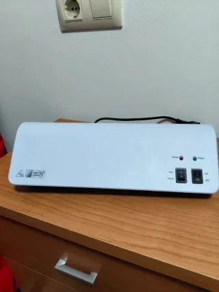 Plastificadora A4 United Office