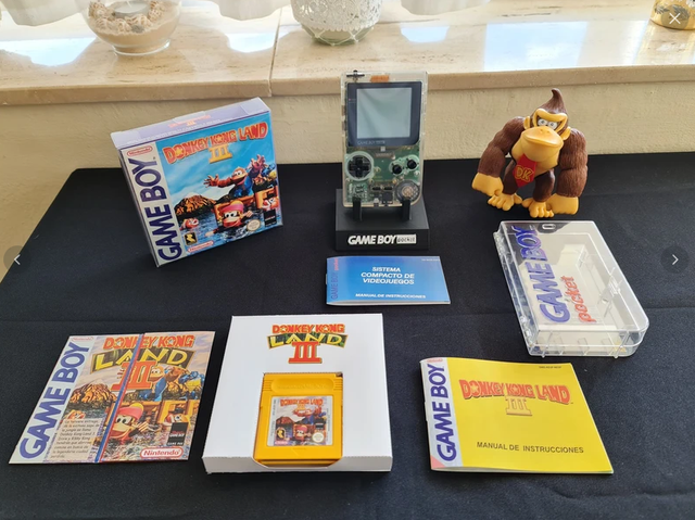 Game Boy Pocket Donkey Kong Land III