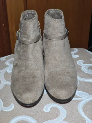Botines Prisska Talla 39 Beige