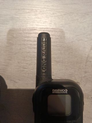 2 Walkie Talkies Daewoo Negros