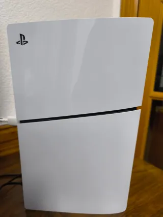 Playstation 5 + EA FC 25 + UFC 5