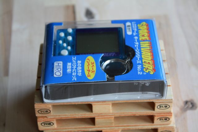 Space Invaders (Tipo Game & Watch) licencia TAITO