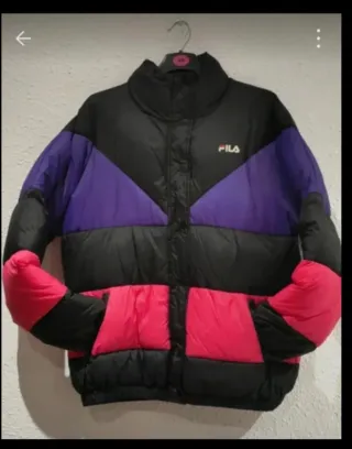 Anorak Fila Negro, Morado y Rosa