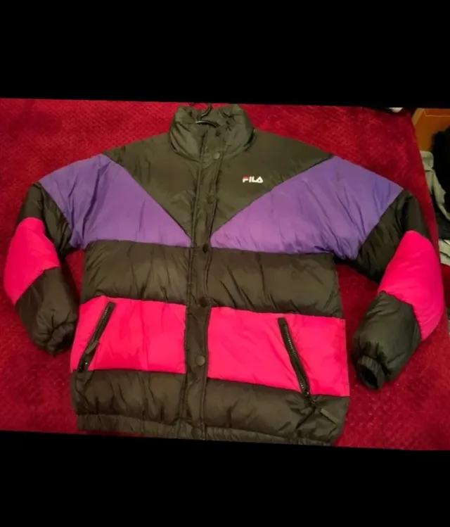 Anorak Fila Negro, Morado y Rosa