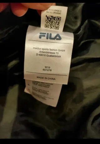 Anorak Fila Negro, Morado y Rosa