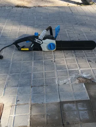 Sierra eléctrica MAC