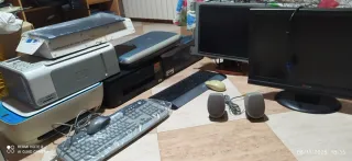 LOTE INFORMATICO: PCs, Monitores y Periféricos