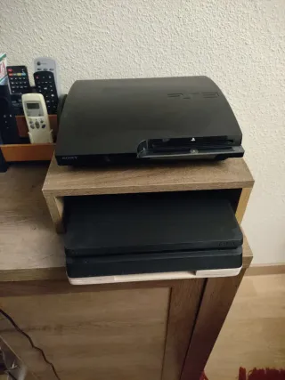 PS3 y PS4 con juegos NO ENVIO SOLO EN PERSONA