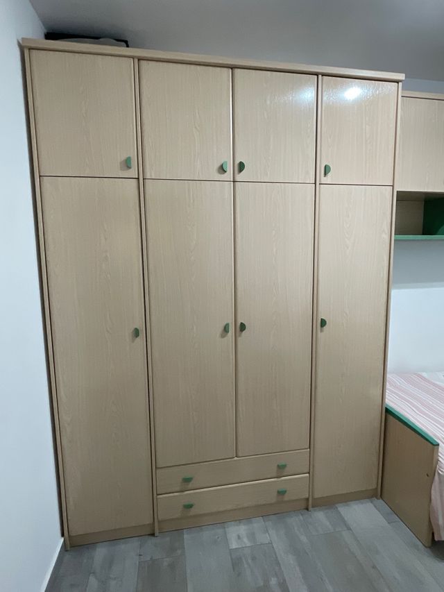 Habitación completa: Armario, Cama y Escritorio