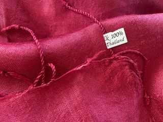 Fular/chal de seda rosa y rojo